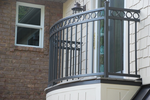 Exterior/Interior Railing