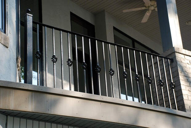 Exterior/Interior Railing