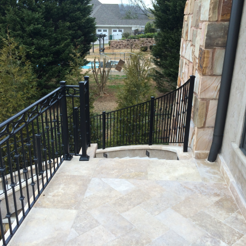 Exterior/Interior Railing